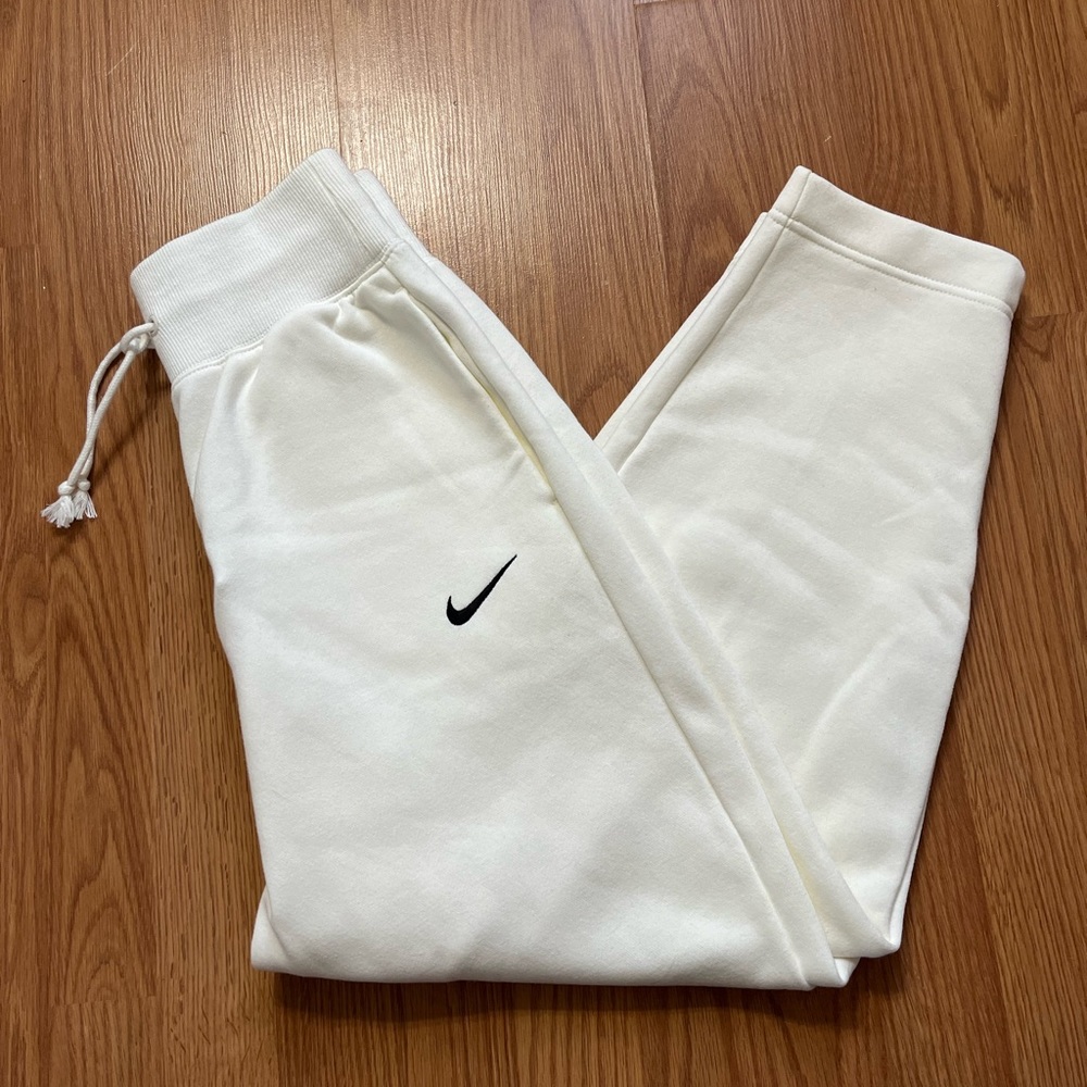 White Nike Phoenix Sweatpants